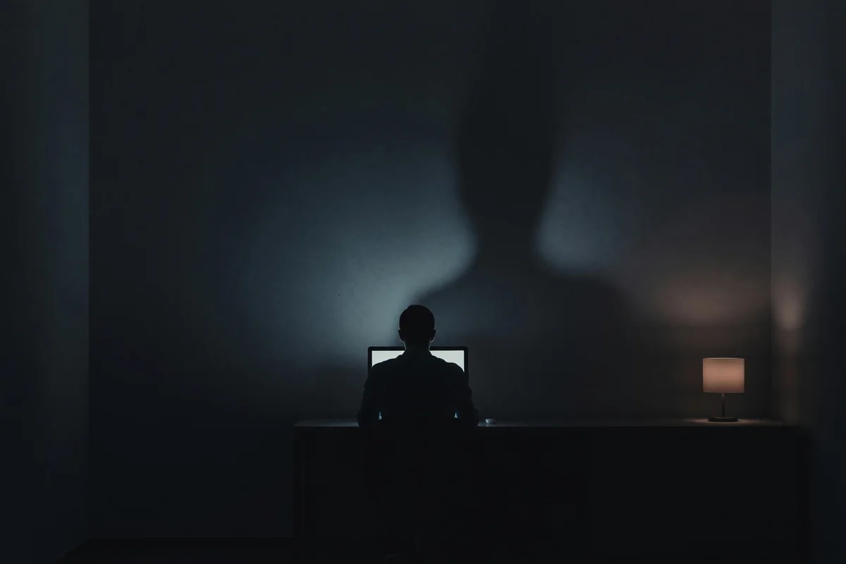 The Case Against Letting AI Think For You